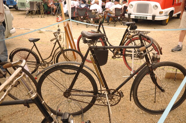 min 2009 06 13 ferte alais retro 158